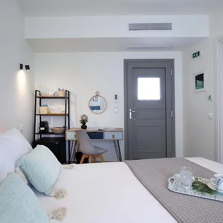 Almyra Seafront Aparthotel 4*