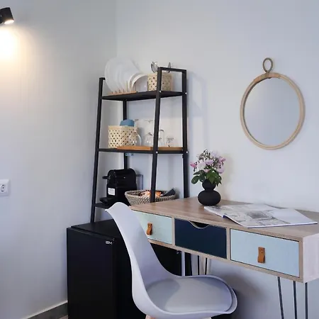 Almyra Seafront Aparthotel Lygia (Lefkada)